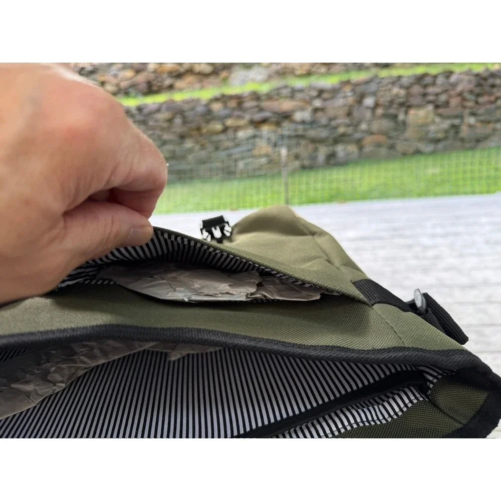 Steve Madden Barnett Avenue Messenger Bag Mens Large Olive Green Workwear MM-350